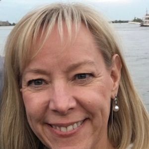 Meet your Posher, Suzanne